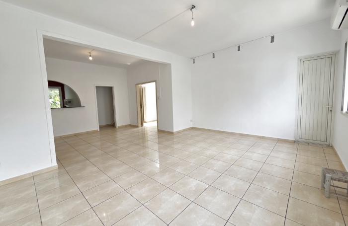 A louer T5 proche Lyc&eacute;e Levavasseur