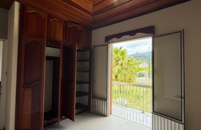 Vente Maison 250m&sup2; 10 pièces Plaine des Palmistes