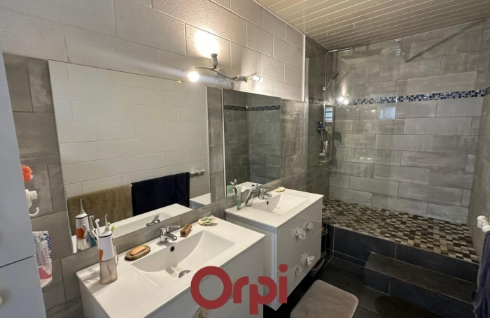 Vente Maison 116m&sup2; 4 pièces Saint Gilles les Bains