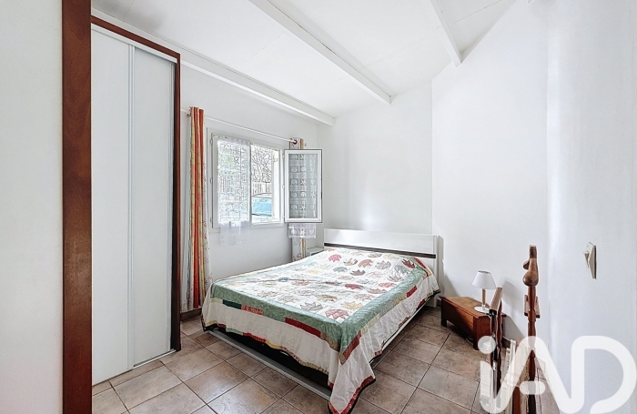 Vente Divers 185m&sup2; 5 pièces Sainte Marie