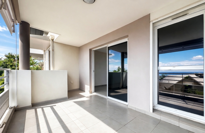 Vente Appartement 63m&sup2; 3 pi&egrave;ces Saint-Leu