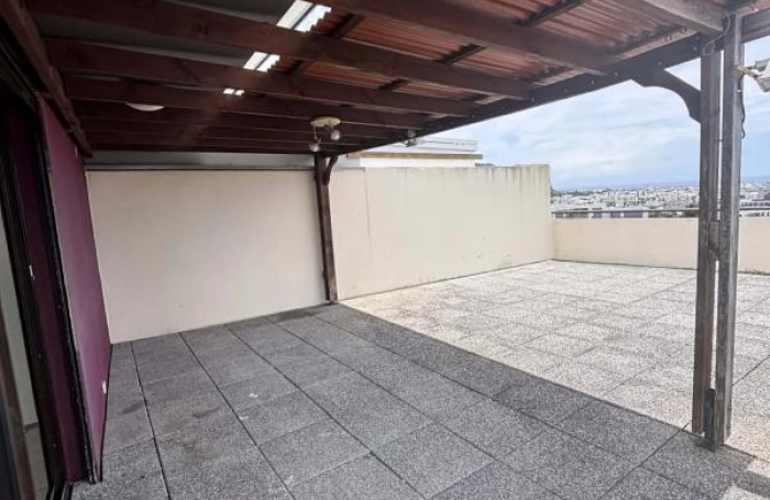 Vente Appartement 42m&sup2; 3 pièces Saint Denis