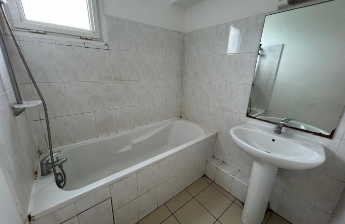 Vente Appartement 50m&sup2; 3 pièces Saint-Pierre