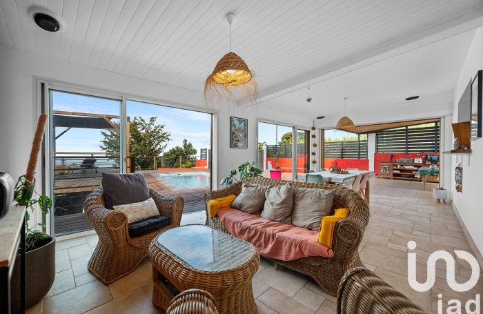 Vente Maison 190m&sup2; 7 pièces Etang-Sale