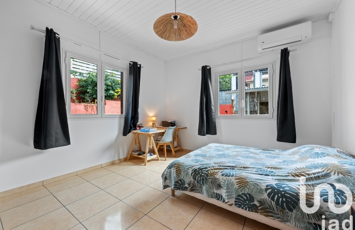 Vente Maison 190m&sup2; 7 pièces Etang-Sale