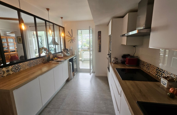Vente Appartement 109.46m&sup2; 4 pi&egrave;ces Saint Denis