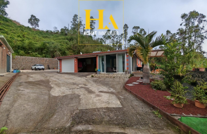 Vente Maison 100m&sup2; 4 pi&egrave;ces Les Avirons