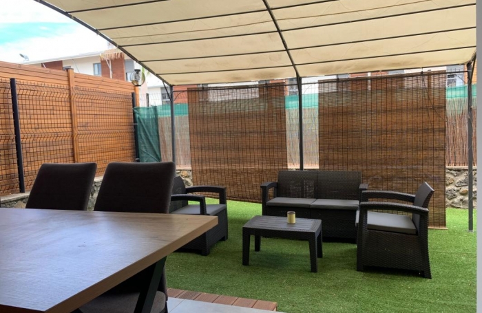 Vente Appartement 54m&sup2; 2 pièces Saint Gilles les Bains