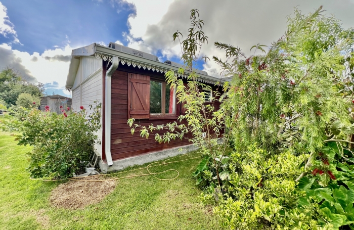 PLAINE DES CAFRES 97418 - COQUETTE VILLA F4 LUMINEUSE - TERRAIN PLAT - CADRE CHAMPETRE