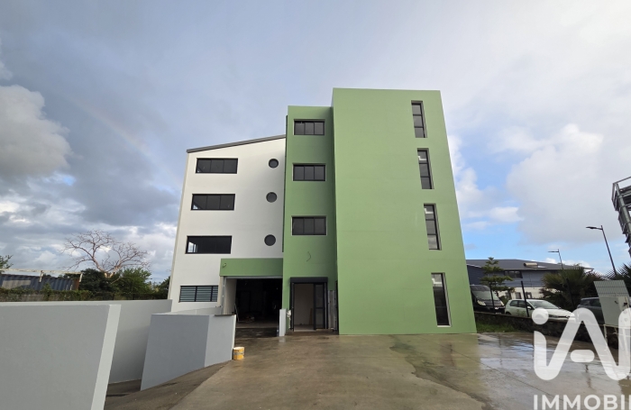 Vente Immeuble 1040m&sup2; Etang-Sale