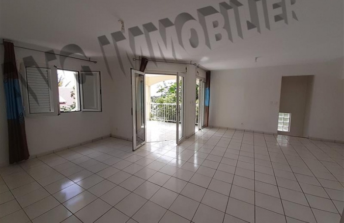 Vente Maison 90m&sup2; 4 pi&egrave;ces Rivi&egrave;re Saint Louis