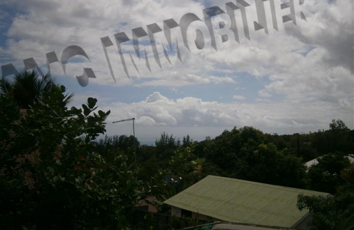 Vente Maison 90m&sup2; 4 pi&egrave;ces Rivi&egrave;re Saint Louis