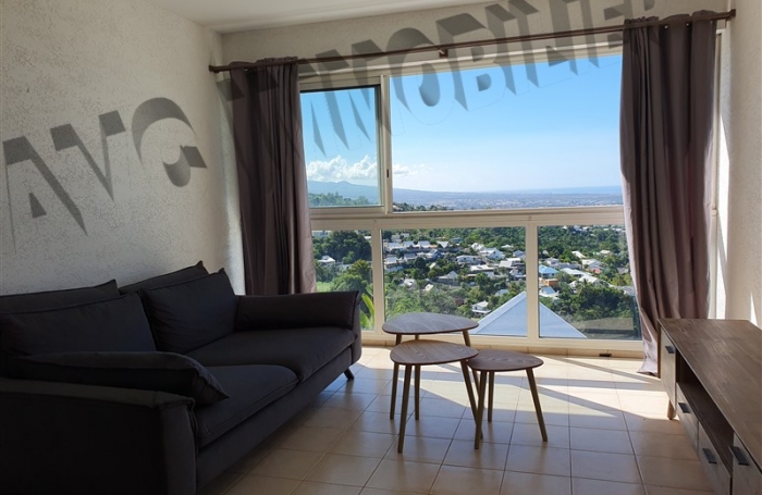 Location Appartement 90m&sup2; 4 pi&egrave;ces Etang-Sale