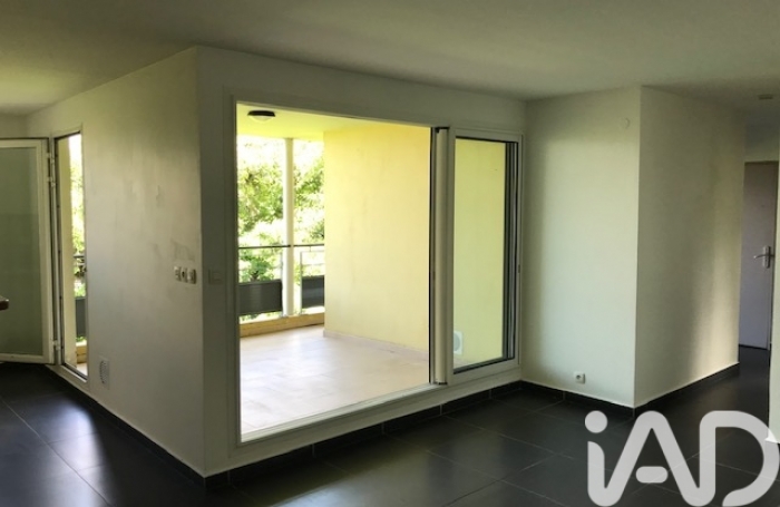 Vente Appartement 70m&sup2; 3 pièces Saint-Beno&icirc;t