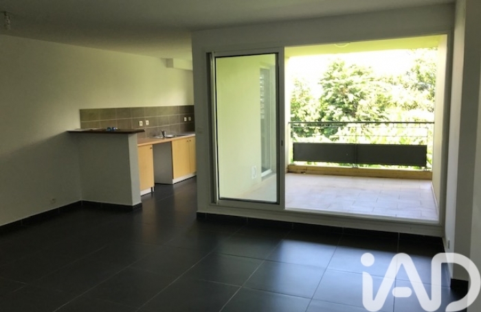 Vente Appartement 70m&sup2; 3 pièces Saint-Beno&icirc;t