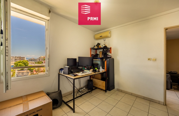 Vente Appartement 53m&sup2; 3 pi&egrave;ces Saint Denis