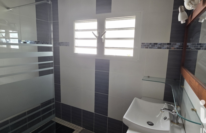 Location Maison 120m&sup2; 4 pièces Saint Denis