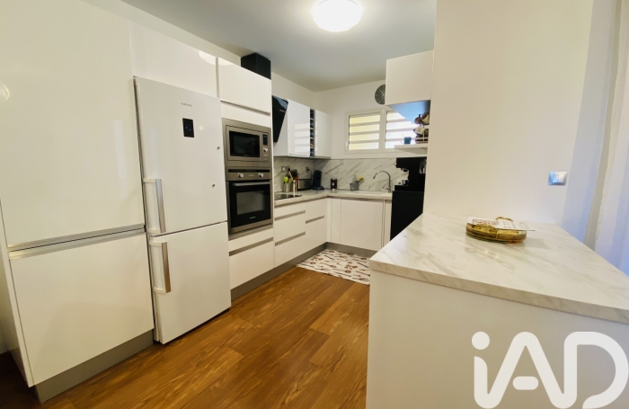 Vente Appartement 117m&sup2; 4 pièces Sainte Marie