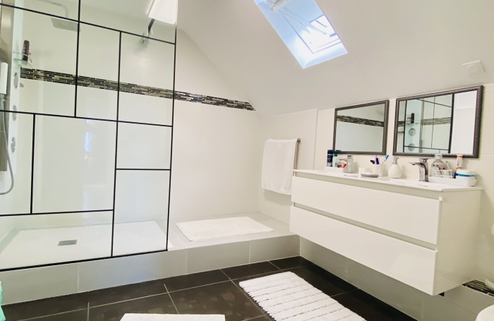 Vente Appartement 117m&sup2; 4 pièces Sainte Marie