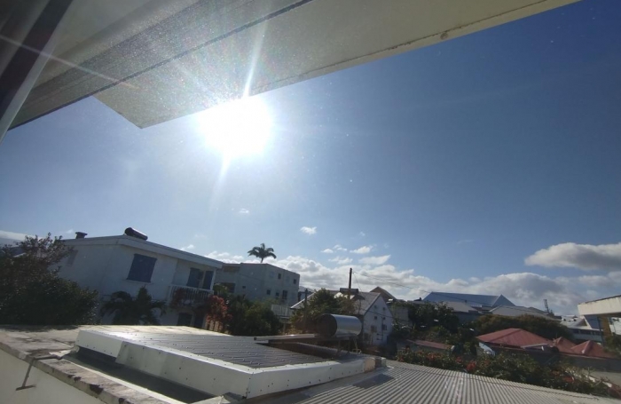 Location Appartement 55m&sup2; 2 pièces Saint-Pierre