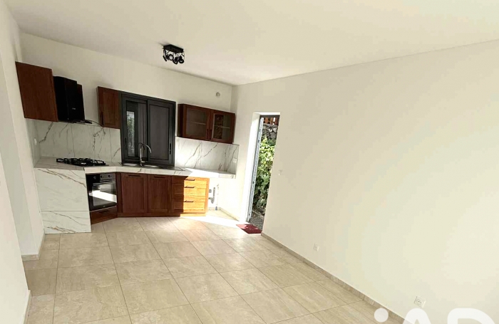 Location Maison 61m&sup2; 4 pièces Saint Joseph