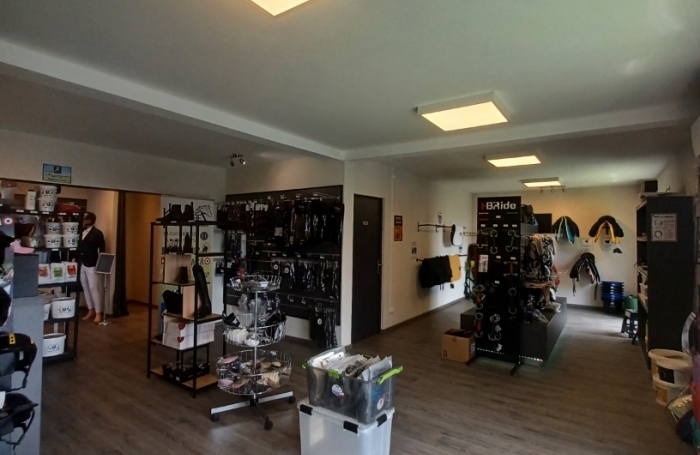 Local commercial &agrave; Sainte-Clotilde