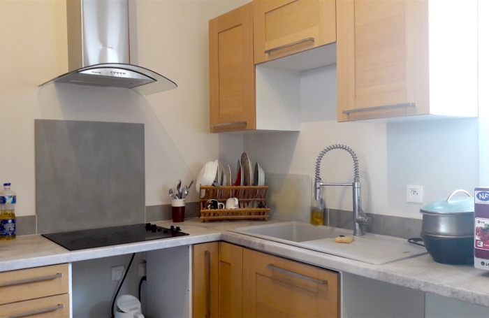 A louer : T4 atypique -  Saint Denis carr&eacute; d'Or