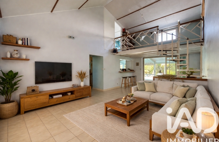 Vente Maison 130m&sup2; 6 pièces Etang-Sale