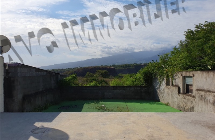 Location Maison 70m&sup2; 4 pi&egrave;ces Saint-Pierre