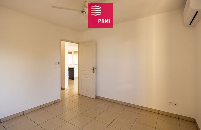 Vente Appartement 41.5m&sup2; 2 pi&egrave;ces Saint Gilles Les Hauts