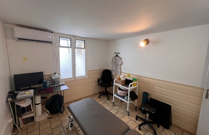 Vente Divers 143.65m&sup2; Saint-Pierre