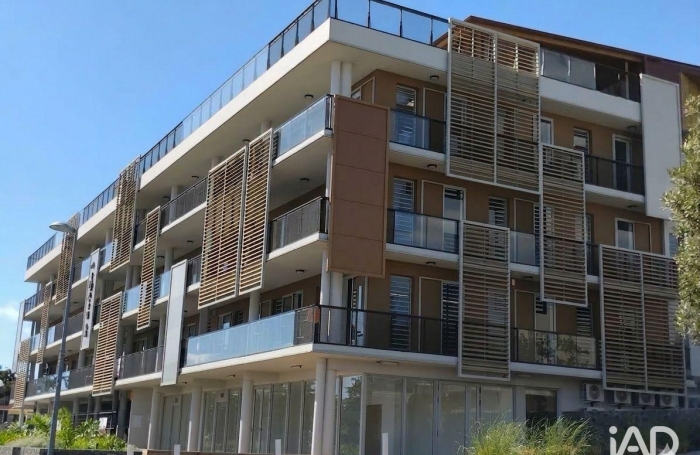 Vente Local commercial 131m&sup2; Saint Paul