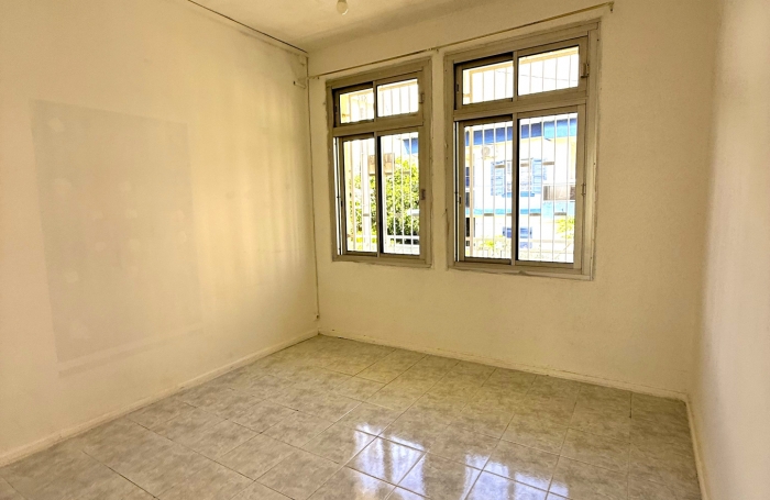 Maison Satec 150 m2 centre ville Saint Denis secteur Saint Jacques