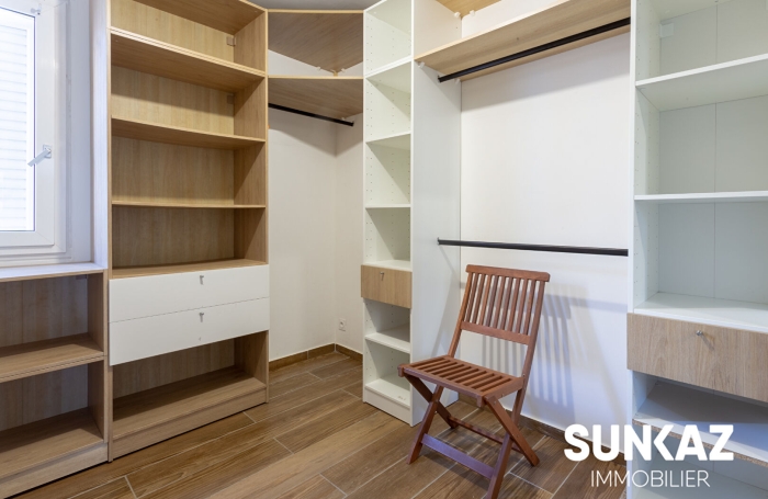 Location Appartement 86m&sup2; 4 pi&egrave;ces Saint-Pierre