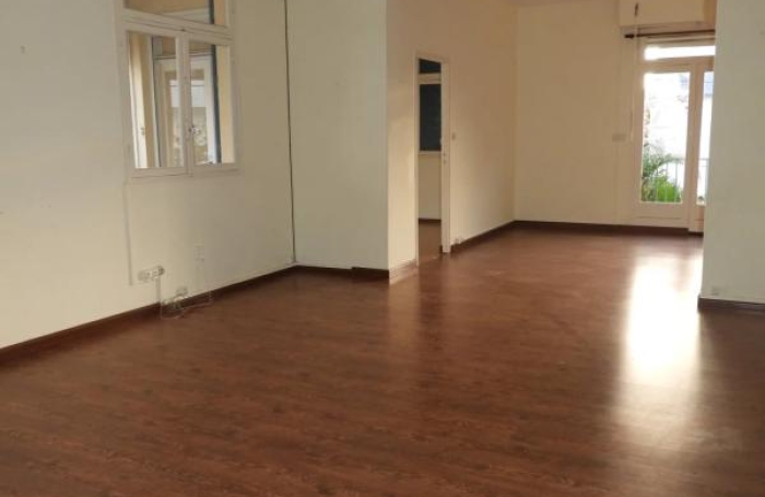 Location Appartement 100m&sup2; 4 pièces Sainte Suzanne
