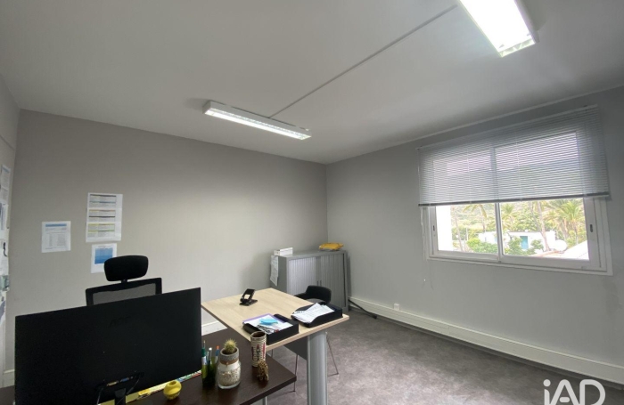 Vente Local commercial 118m&sup2; La Possession