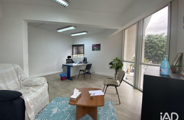 Vente Local commercial 202m&sup2; La Possession