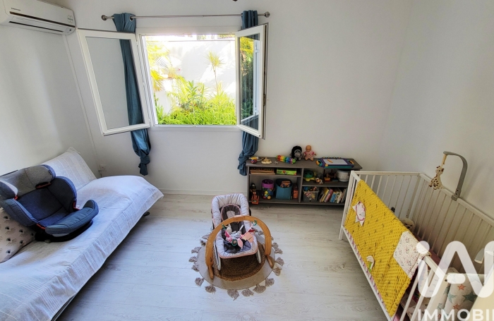 Vente Maison 130m&sup2; 5 pièces Piton Saint Leu