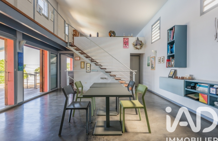 Vente Divers 260m&sup2; 10 pièces Saint-Leu