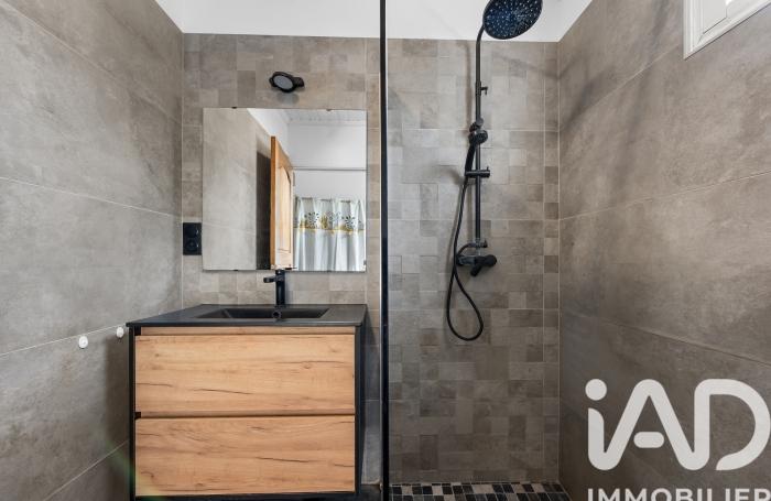 Vente Maison 190m&sup2; 6 pièces Etang-Sale