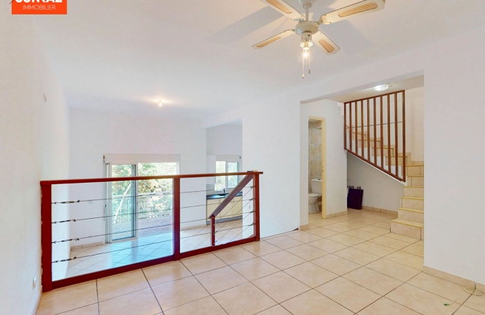 Vente Maison 82.72m&sup2; 3 pi&egrave;ces Etang-Sale