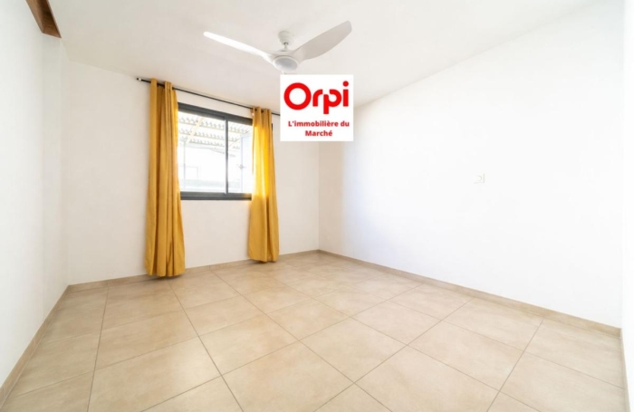 Vente Maison 95m&sup2; 4 pièces Saint Gilles Les Hauts