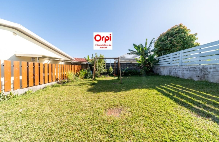 Vente Maison 95m&sup2; 4 pièces Saint Gilles Les Hauts