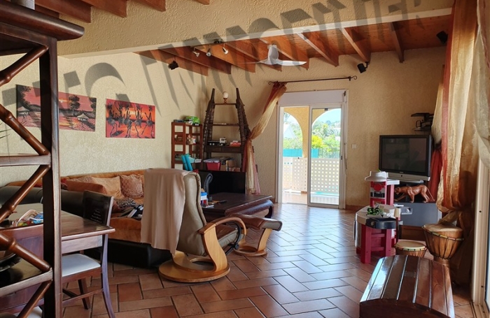 Location Maison 180m&sup2; 6 pi&egrave;ces Les Avirons