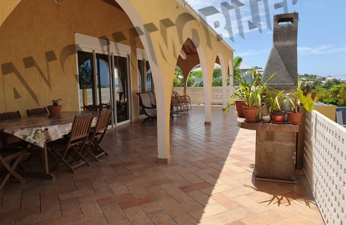 Location Maison 180m&sup2; 6 pi&egrave;ces Les Avirons