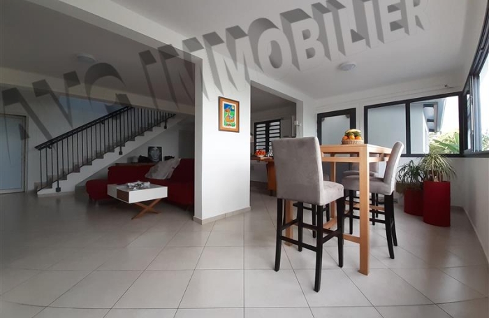 Location Maison 120m&sup2; 4 pi&egrave;ces Les Avirons