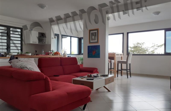 Location Maison 120m&sup2; 4 pi&egrave;ces Les Avirons