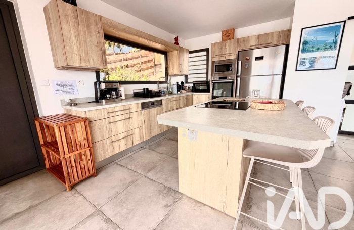 Vente Divers 167m&sup2; 8 pièces Ravine des Cabris