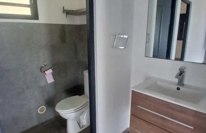 Vente Maison 106m&sup2; 4 pièces Petite &icirc;le