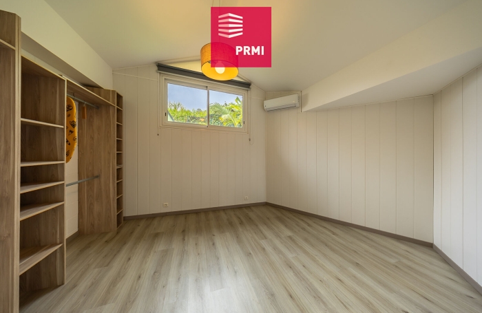 Vente Maison 220m&sup2; 5 pi&egrave;ces Saint Paul